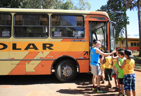 2017-Il pullman dei ragazzi al São Julião